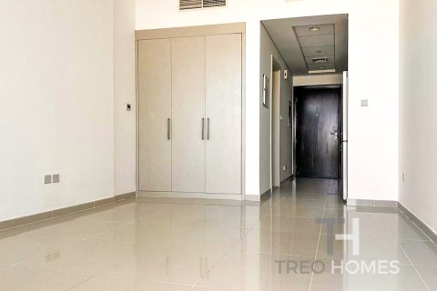 Apartamento en venta en DAMAC Hills (Akoya by DAMAC), Dubai, EAU 38 m2 № 728361 - foto 4