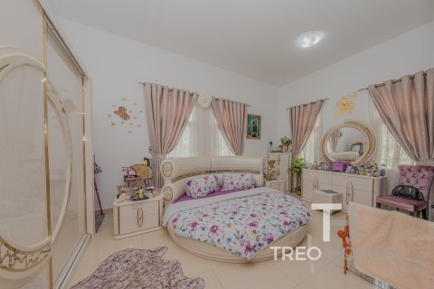 Villa in Mudon, Dubai, UAE 5 bedrooms, 978 sq.m. № 586544 - photo 21