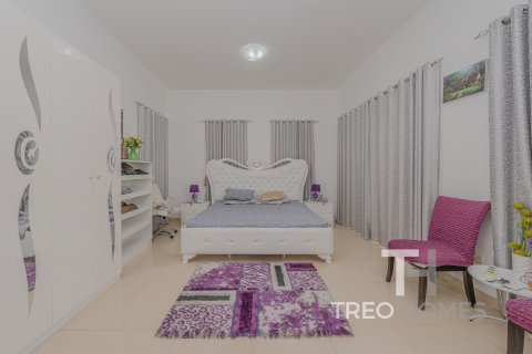 Villa in Mudon, Dubai, UAE 5 bedrooms, 978 sq.m. № 586544 - photo 7