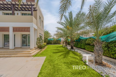 Villa in Mudon, Dubai, UAE 5 bedrooms, 978 sq.m. № 586544 - photo 11