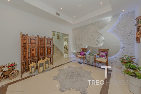 Villa in Mudon, Dubai, UAE 5 bedrooms, 978 sq.m. № 586544 - photo 26
