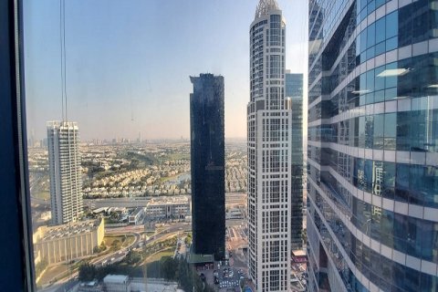 Poslovni prostor u Jumeirah Lake Towers, Dubai, UAE 999 spavaćih soba, 100 m2 Br. 648639 - fotografija 2
