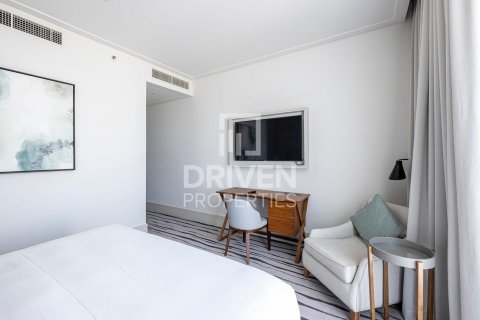Apartament në Downtown Dubai (Downtown Burj Dubai), Emiratet e Bashkuara Arabe 3 dhoma gjumi, 184 m2. № 603214 - Foto 16