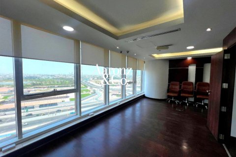 Office in Business Bay, Dubai, UAE 87 sq.m. № 695640 - photo 4