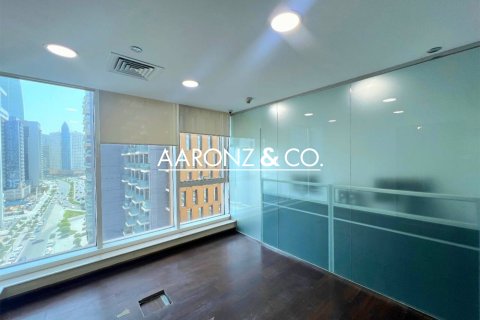 Zyrë në Business Bay, Dubai, Emiratet e Bashkuara Arabe 87 m2. № 695640 - Foto 5
