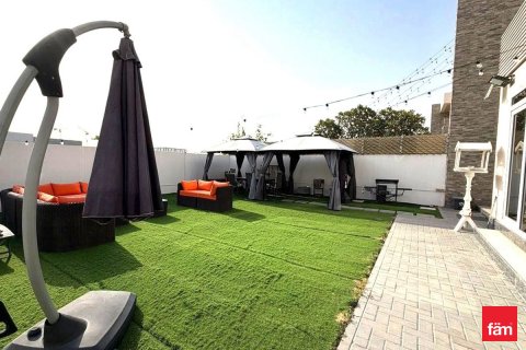 Villa in Dubai, UAE 4 bedrooms, 380.3 sq.m. № 708304 - photo 9