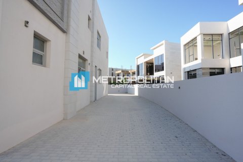 Vilë në Yas Island, Abu Dhabi, Emiratet e Bashkuara Arabe 6 dhoma gjumi, 732.3 m2. № 687774 - Foto 19