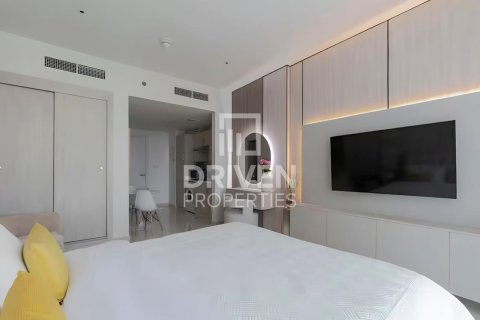 Lägenhet uthyres i Palm Jumeirah, Dubai, UAE 1 rum, 32.05 kvm Nr. 757230 - fotografi 2