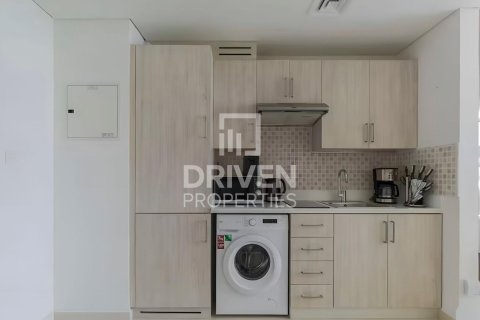 Lägenhet uthyres i Palm Jumeirah, Dubai, UAE 1 rum, 32.05 kvm Nr. 757230 - fotografi 9
