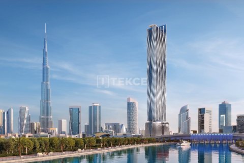 Lägenhet till försäljning i Business Bay, Dubai, UAE 5 sovrum, 697 kvm Nr. 678560 - fotografi 1