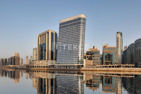 Kattohuoneisto Business Bay, Dubai, Arabiemiraatit 1 makuuhuone, 60 m2 № 678556 - kuva 1
