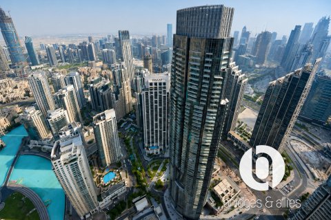 Appartement te huur in Downtown Dubai (Downtown Burj Dubai), Dubai, VAE 2 slaapkamers, 121 vr.m., nr 757922 - foto 13
