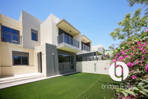 Vilë në Dubai Hills Estate, Emiratet e Bashkuara Arabe 3 dhoma gjumi, 209 m2. № 757921 - Foto 9
