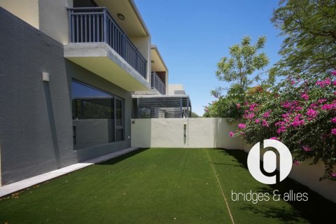 Vilë në Dubai Hills Estate, Emiratet e Bashkuara Arabe 3 dhoma gjumi, 209 m2. № 757921 - Foto 5