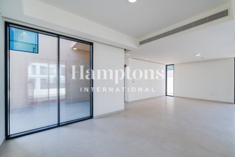 Villa til leie i Arabian Ranches 3, Dubai, Emiratene 4 soverom, 549.79995400 kvm Nr. 687909 - Foto 3