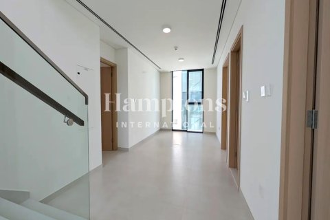 Villa til leie i Arabian Ranches 3, Dubai, Emiratene 4 soverom, 549.79995400 kvm Nr. 687909 - Foto 18