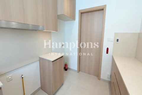 Villa til leie i Arabian Ranches 3, Dubai, Emiratene 4 soverom, 549.79995400 kvm Nr. 687909 - Foto 10