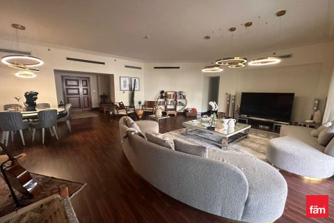 Apartament na sprzedaż w Palm Jumeirah, Dubai, ZEA 3 sypialnie, 309.2 mkw., nr 662363 - zdjęcie 8
