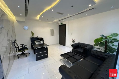 Dubai, संयुक्त अरब अमीरात में कार्यालय, 107.4 वर्ग मीटर, संख्या 662367 - फ़ोटो 9