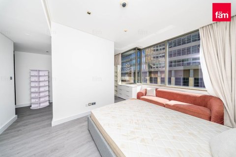 Apartmen di DIFC, Dubai, UAE 2 bilik tidur, 117.7 meter persegi № 703655 - foto 15