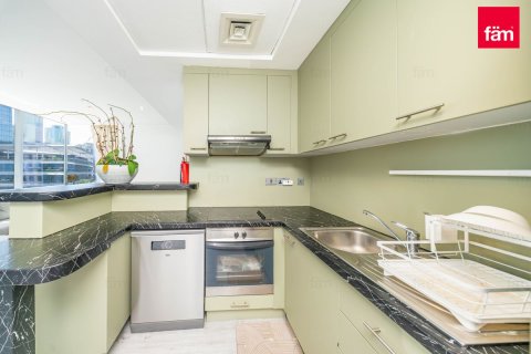 Apartmen di DIFC, Dubai, UAE 2 bilik tidur, 117.7 meter persegi № 703655 - foto 11