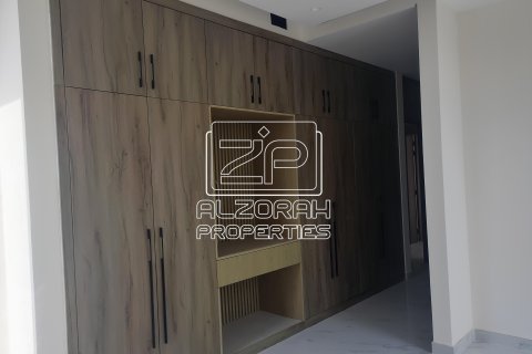 Vila u Al Zorah, Ajman, UAE 3 spavaćih soba, 618 m2 Br. 590136 - fotografija 20