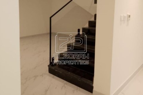 Vila u Al Zorah, Ajman, UAE 3 spavaćih soba, 618 m2 Br. 590136 - fotografija 5