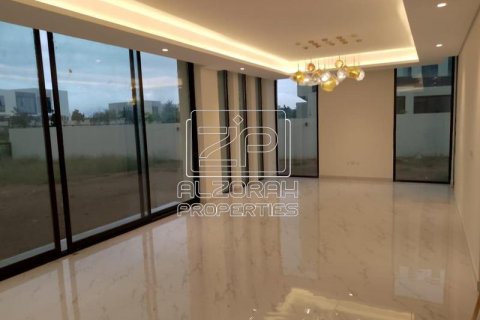 Vila u Al Zorah, Ajman, UAE 3 spavaćih soba, 618 m2 Br. 590136 - fotografija 1