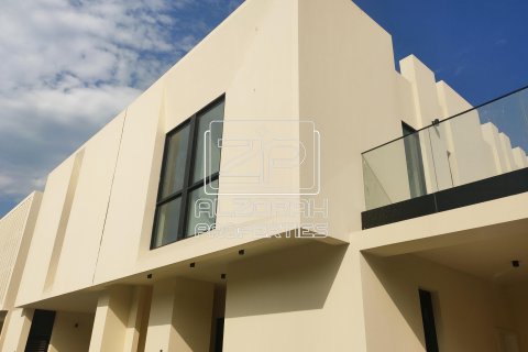 Vila u Al Zorah, Ajman, UAE 3 spavaćih soba, 618 m2 Br. 590136 - fotografija 2