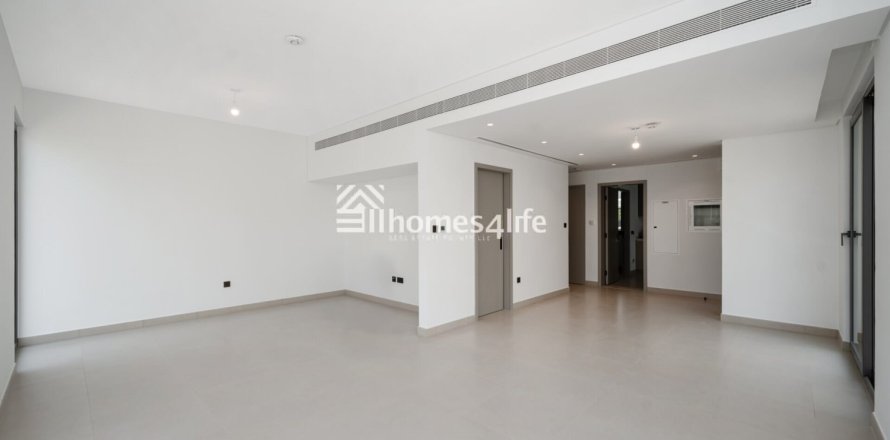 Villa in Tilal Al Ghaf, Dubai, UAE 4 bedrooms, 232 sq.m. № 692730