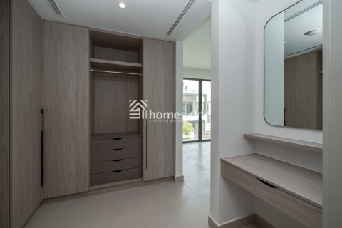 Villa in Tilal Al Ghaf, Dubai, UAE 4 bedrooms, 232 sq.m. № 692730 - photo 10