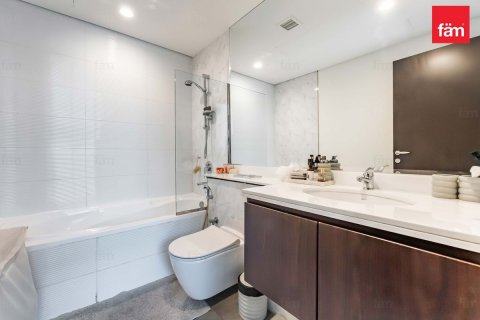 Řadový dům v Dubai, SAE 3 ložnice, 187.3 m² Č.: 622100 - fotografie 15