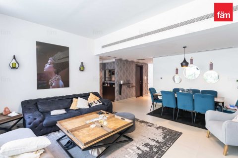 Řadový dům v Dubai, SAE 3 ložnice, 187.3 m² Č.: 622100 - fotografie 1