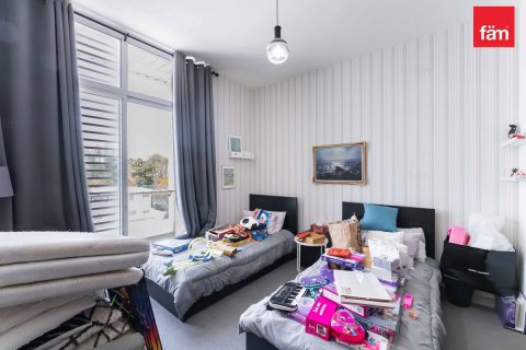 Řadový dům v Dubai, SAE 3 ložnice, 187.3 m² Č.: 622100 - fotografie 8