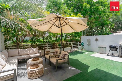 Řadový dům v Dubai, SAE 3 ložnice, 187.3 m² Č.: 622100 - fotografie 13