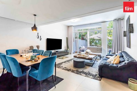 Řadový dům v Dubai, SAE 3 ložnice, 187.3 m² Č.: 622100 - fotografie 5