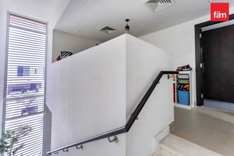 Řadový dům v Dubai, SAE 3 ložnice, 187.3 m² Č.: 622100 - fotografie 20