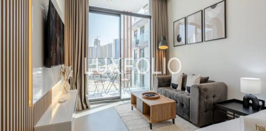 Korter asukohaga Jumeirah Village Circle, Dubai, AÜE: 1 toaline, 37 m² Nr 627357