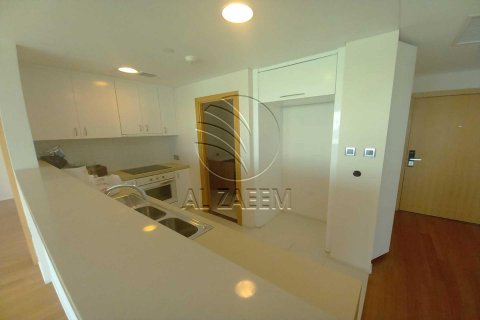 Apartment in Al Raha Beach, Abu Dhabi, UAE 1 bedroom, 81 sq.m. № 615939 - photo 5