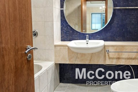 Byt v Sheikh Zayed Road, Dubai, SAE 3 ložnice, 124.21 m² Č.: 587208 - fotografie 9