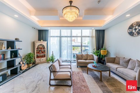 Villa a Al Furjan, Dubai, EAU 3 camere da letto, 177.5 mq. № 760797