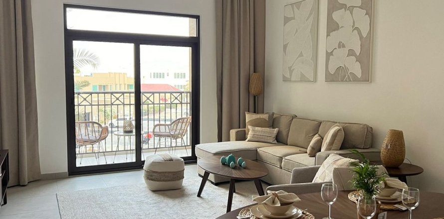 Apartment in Umm Suqeim, Dubai, UAE 1 bedroom, 73.2 sq.m. № 760802