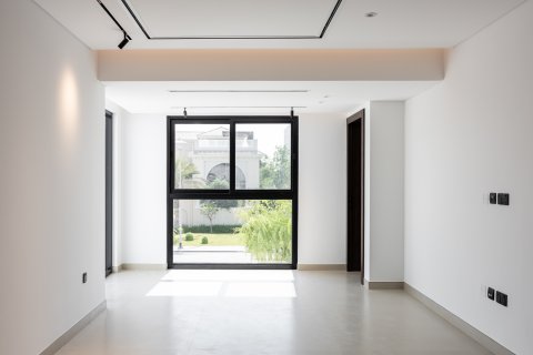 Villa para arrendamento em Umm Suqeim, Dubai, EAU 4 quartos, 1086.59 m2 № 750950 - foto 23