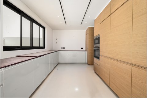 Villa para arrendamento em Umm Suqeim, Dubai, EAU 4 quartos, 1086.59 m2 № 750950 - foto 13