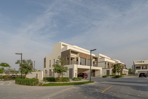 Vila v Tilal Al Ghaf, Dubai, SAE 4 ložnice, 316.89 m² Č.: 750953 - fotografie 15