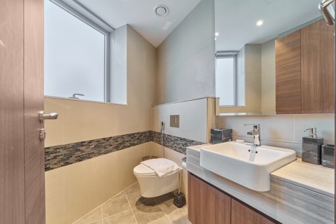 Apartment in Downtown Dubai (Downtown Burj Dubai), Dubai, UAE 3 bedrooms, 176.05 sq.m. № 750954 - photo 12