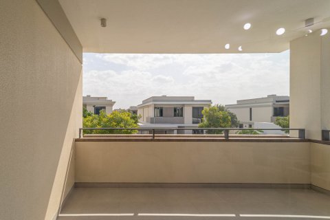 Villa in Tilal Al Ghaf, Dubai, UAE 4 bedrooms, 377.4 sq.m. № 750955 - photo 10