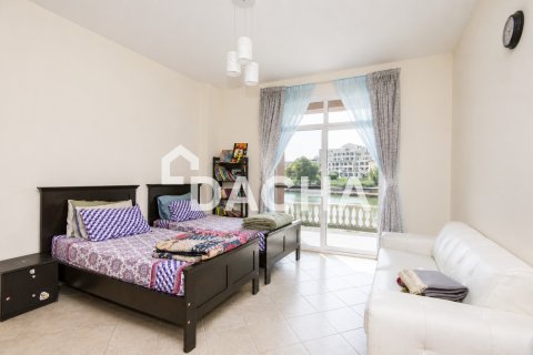 Appartement te koop in Motor City, Dubai, VAE 3 slaapkamers, 412 vr.m., nr 740579 - foto 17