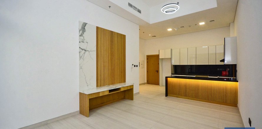 Apartmán v Business Bay, Dubai, SAE 3 spálne, 137 m2 č. 704774