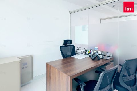 Office in Business Bay, Dubai, UAE 107.6 sq.m. № 648055 - photo 10